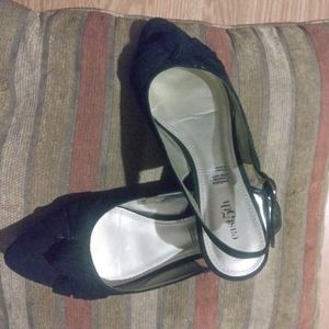 Ladies sling back flats
